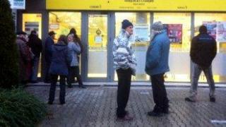 В 2230 офиса на "Български пощи" ще се обменят левове в евро